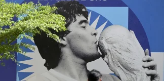 العدالة لأسطورة كرة القدم… محاكمة الأطباء والممرضين المسؤولين عن وفاة مارادونا