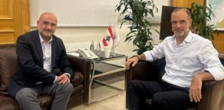 رسامني عرض وأبي رميا للخطط التي ستعتمدها وزارة الأشغال في المرافق العامة التابعة لها*