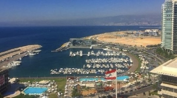 *رئاسة الوزراء تعهدت التحقيق في 3 مراسيم إشغال أملاك عامة بحرية*