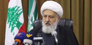 الشيخ علي الخطيب في خطبة عيد الفطر: ابتعِدوا عن التورّط في الفتن وإن حكمتم فاحكموا بالعدل وإيّاكم التقاتل