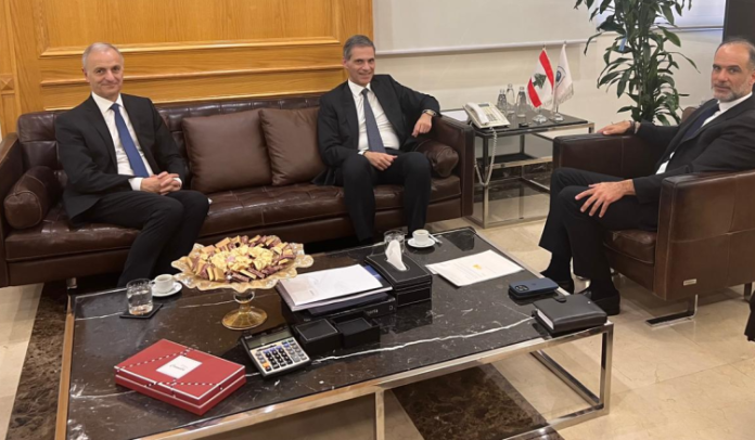 b6a07bd12fdd5c5a31c34c7065061369