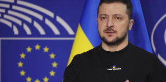 زيلينسكي: تصريحات بوتين بشأن وقف إطلاق النار تنطوي على “تلاعب”