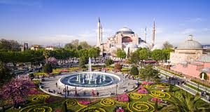 حل مجلس نقابة المحامين في اسطنبول بتهمة “الدعاية الإرهابية”