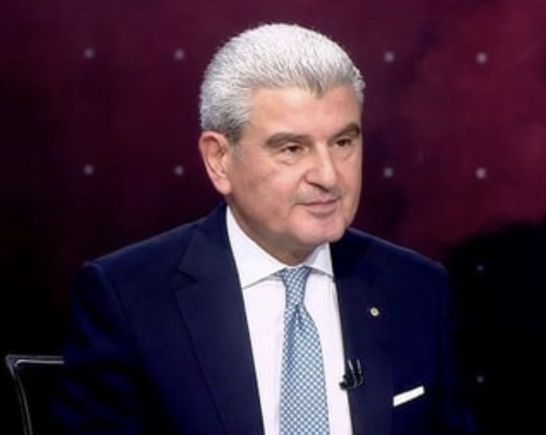 *وزير الصناعة جو عيسى الخوري : لا جلسة لمجلس الوزراء يوم غد في قصر بعبدا*