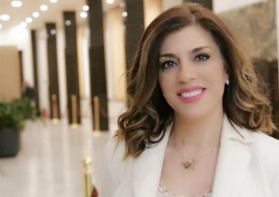 *جبران باسيل لهدى ؛ رح نشتاق لابتسامتك ولروحك الحلوة*