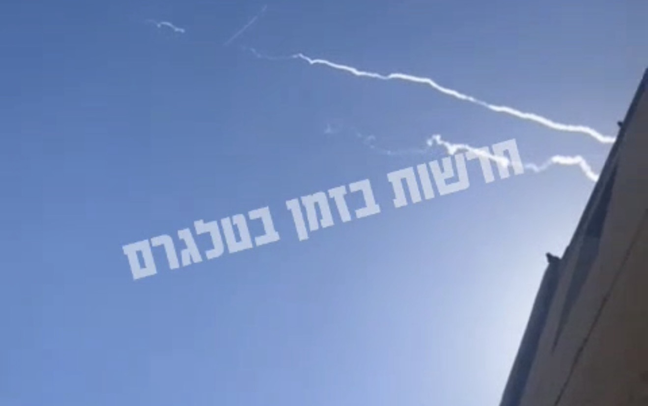 *وسائل إعلام إسرائيلية’: توقف عمليات الإقلاع والهبوط في مطار “بن غوريون” بعد انطلاق صفارات الإنذار*