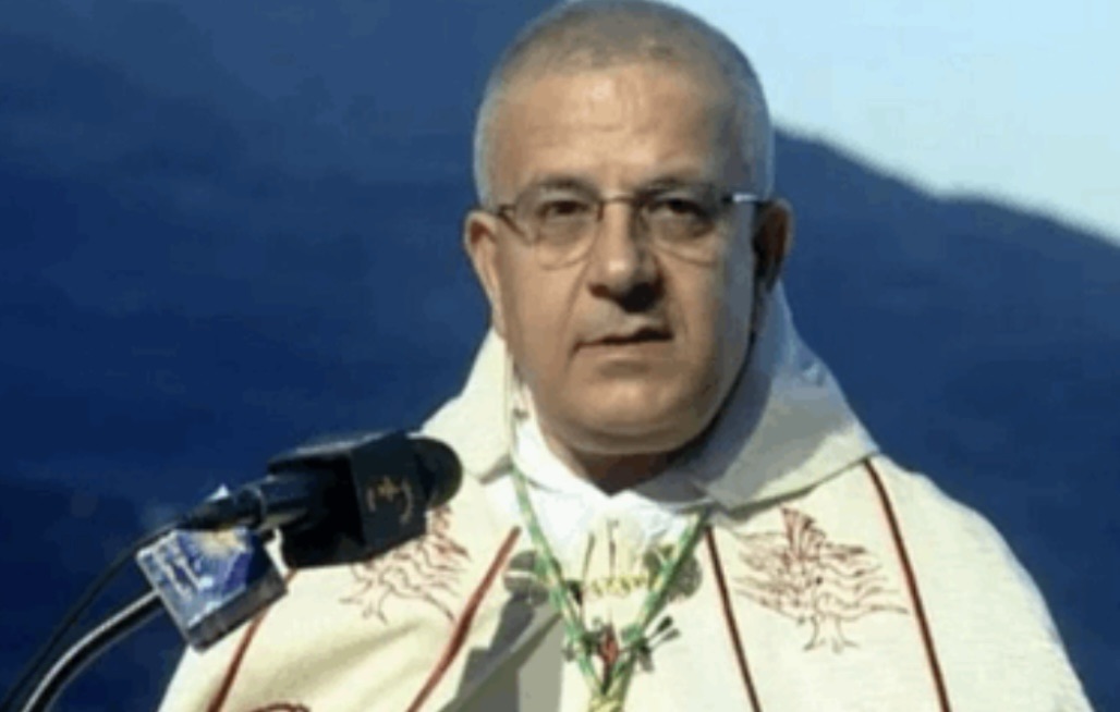 *راعي ابرشية صيدا المارونية وكهنتها هنأوا بعيد الفطر السعيد*