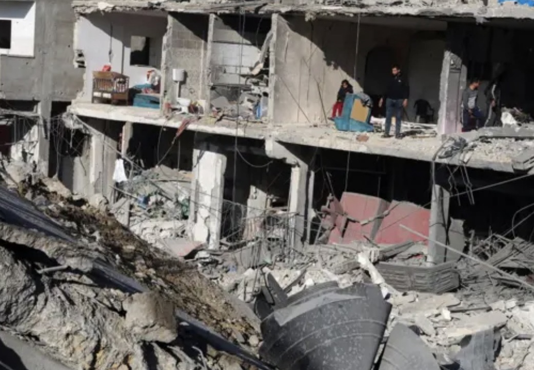 *الجيش الإسرائيلي’ يستأنف عملياته في رفح… وأوامر إخلاء جديدة*