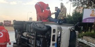 *وفاة شخص وإصابة 3 آخرين نتيجة حادث اصطدام بين “بيك أب” ودراجة نارية على أوتوستراد خلدة صباح اليوم*