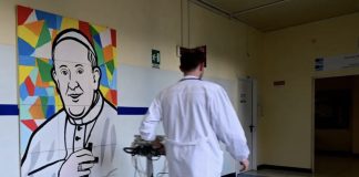 *الفاتيكان: ليلة هادئة للبابا فرانسيس في المستشفى*