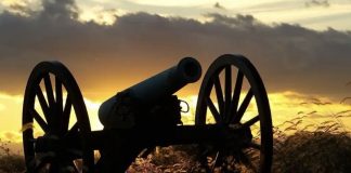 *حان الآن موعد آذان المغرب بحسب التوقيت المحلي لمدينة بيروت*