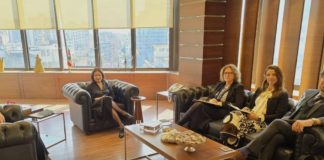 *سفيرة الاتحاد الاوروبي أبلغت وزيرة الشؤون الاجتماعية الرغبة في الاستمرار في دعم الاثصلاحات ومشاريع المكننة*