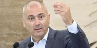 *محفوض يهاجم تصريحات إيرانية ويدعو لحل أزمة النزوح السوري*