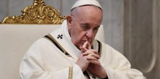 الفاتيكان: ليلة هادئة للبابا فرنسيس في المستشفى وحالته تشهد تحسناً