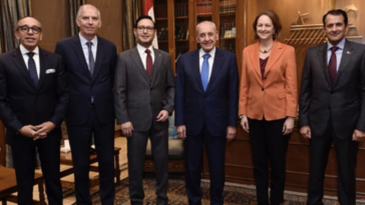 *الرئيس بري تابع الأوضاع العامة والمستجدات خلال استقباله سفراء اللجنة الخماسية ، ووفداً ألمانياً*