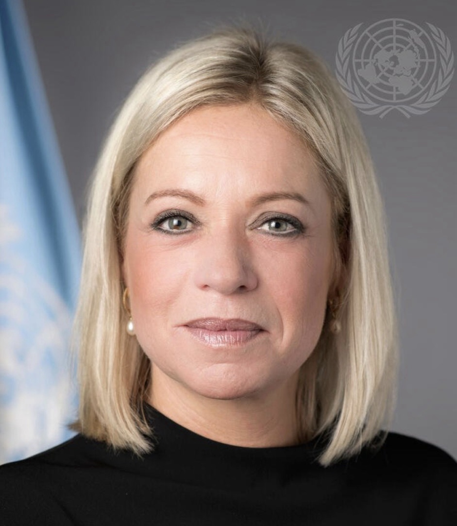 *بلاسخارت عرضت مع الزعني للتحديات وتأكيد أهمية دعم الصناعة لتحقيق التنمية المستدامة*