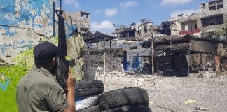 ضمانات عربية لحلّ سلاح المخيمات