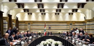 بدء جلسة مجلس الوزراء في السراي الحكومي