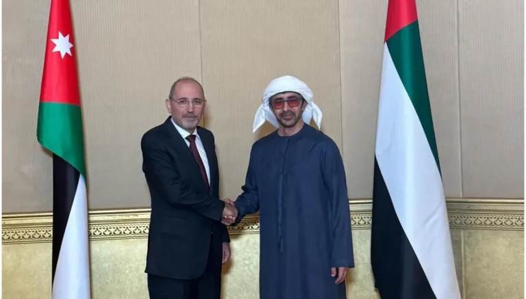 وزيرا خارجية الإمارات والأردن يبحثان تطورات الأوضاع في المنطقة