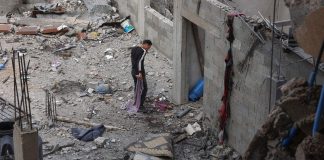 الدفاع المدني في غزة: أكثر من 30 مفقودا في ضربة إسرائيلية على غزة