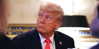 ترامب: لست متعجلاً لمهاجمة إيران بسبب برنامجها النووي