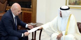 عون يتسلّم دعوة لزيارة الكويت