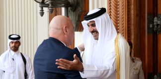 الرئيس عون شكر أمير قطر الشيخ تميم بن حمد آل ثاني على الدعم الذي قدّمته دولة قطر للبنان في مختلف المجالات، وشدّد الأمير تميم على انّ الفرصة متاحة بعد انتخاب الرئيس عون وتشكيل الحكومة لتفعيل هذا الدعم