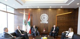 سلسلة لقاءات لوزير الدفاع الوطني في اليرزة