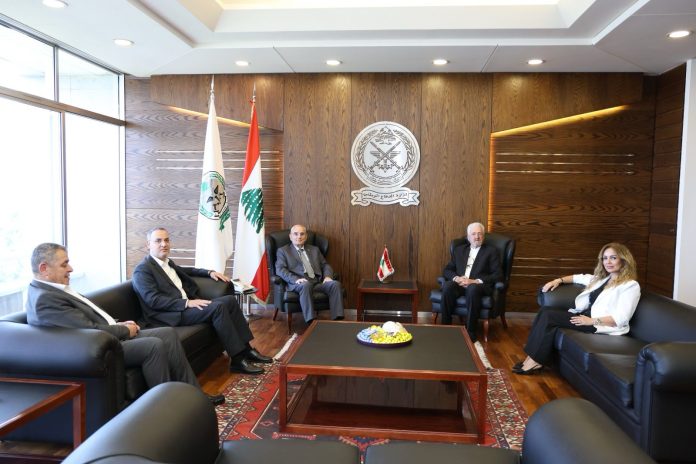 c4220dfe-7b59-42b0-b8b5-41e4a3a90dd7