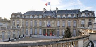 تأييد فرنسي لعدم نقل الرقابة الأمنية إلى “تطبيع”