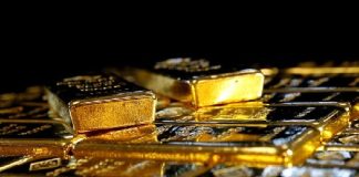 الذهب يواصل صعوده القياسي وسط تزايد الطلب على الملاذ الآمن