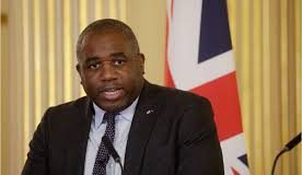 إسرائيل تحتجز نائبين بريطانيين وتمنعهما من دخول البلاد