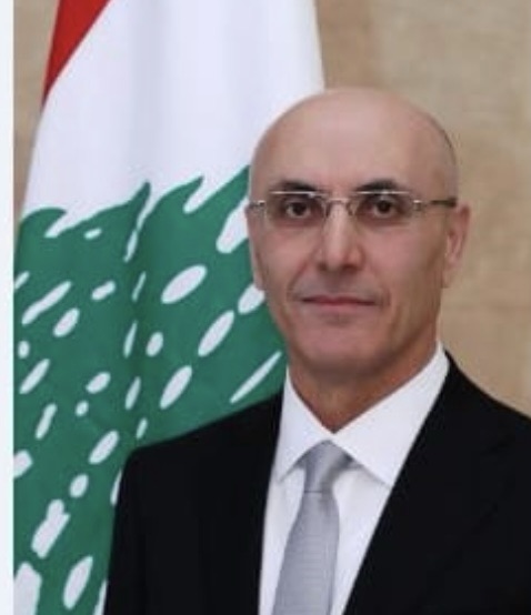 *الحجار تفقد المديرية العامة للإدارات والمجالس المحلية: الإدارة ستخضع للتحديث*