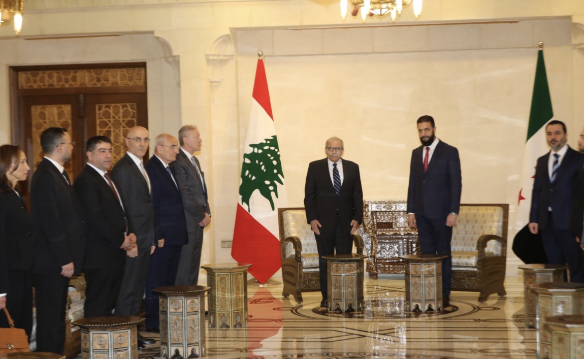 *انتهاء المباحثات اللبنانية السورية ومغادرة الوفد اللبناني قصر الشعب من دون الادلاء بأي تصريح*