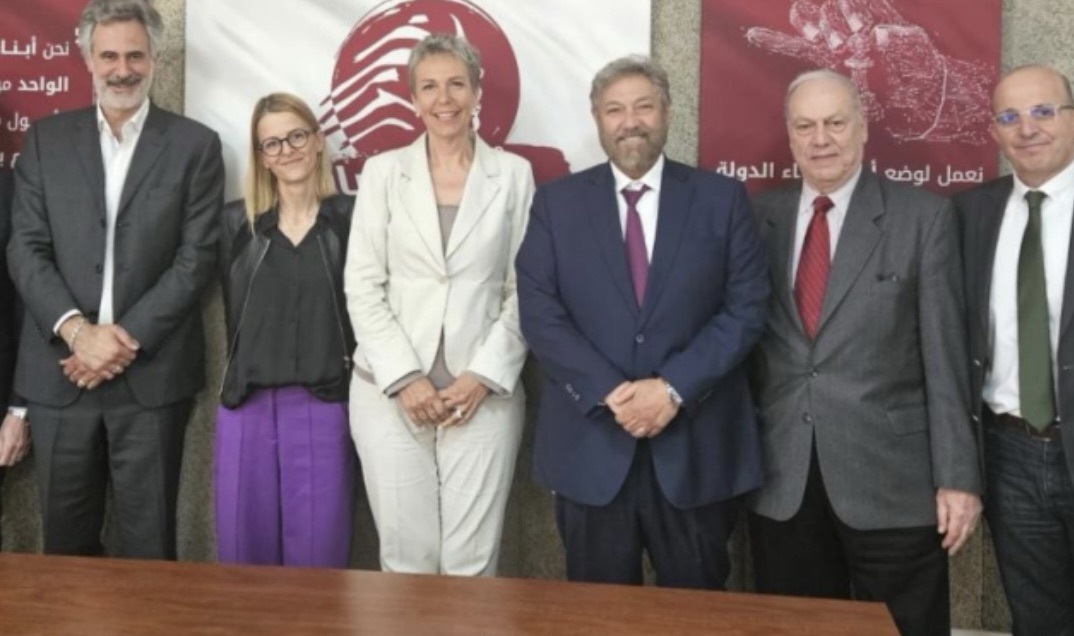 *افرام والسفيرة السويسرية يناقشان إعادة بناء الإدارة اللبنانية*