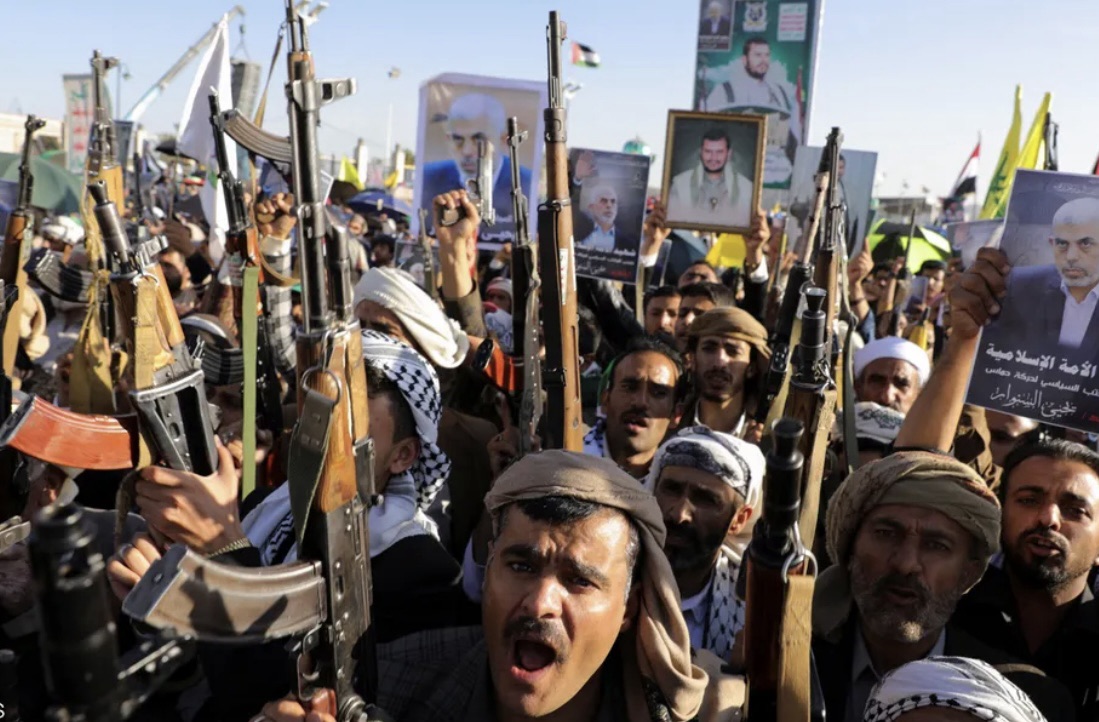 *الحوثيون”: استهدفنا قاعدة نيفاتيم الإسرائيلية’*