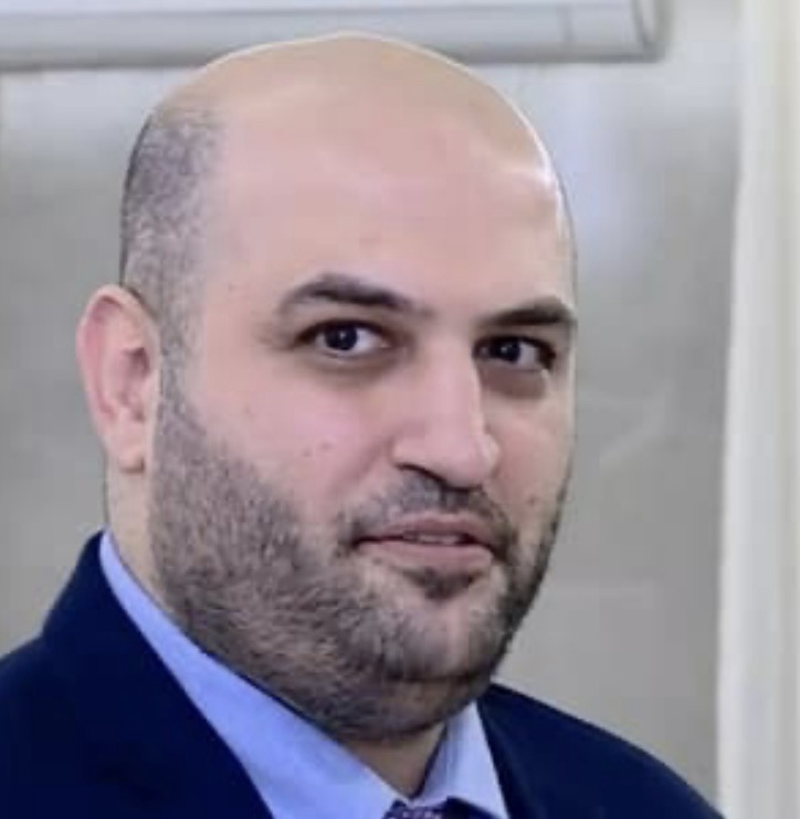 *ناصر الدين عرض وسفير سلطنة عمان سبل التعاون*