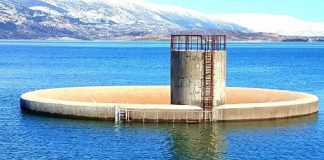 لإعلان حالة طوارئ.. الجفاف يهدد بحيرة القرعون!