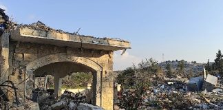 كيف تقنعون الناس بأنكم دولة تهتم بمواطنيها؟