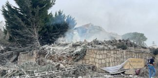 ماذا يعني تدمير إسرائيل المنازل الجاهزة جنوباً؟