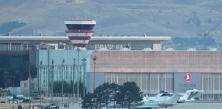 مطار إسطنبول يبدأ العمل بنظام ملاحة يسمح لثلاث طائرات من الهبوط أو الإقلاع في آن واحد على مدارج مستقلة