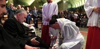 الراعي ترأس رتبة الغسل في بازيليك سيدة لبنان – حاريصا: رحمة الله أكبر من خطايا الإنسان