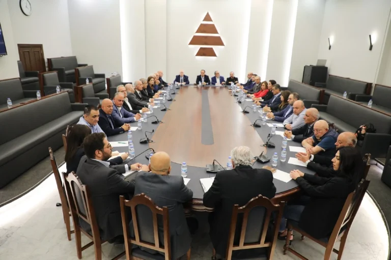 الكتائب : بقاء السفير الإيراني مخالفة لاتفاقية فيينا ونطالب بترحيله فورًا وتنفيذ قرارات الحكومة وكشف حقيقة صــاروخ كسروان