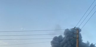 غارة من الطيران الحربي الاسرائيلي تستهدف المبنى المهدد في تول