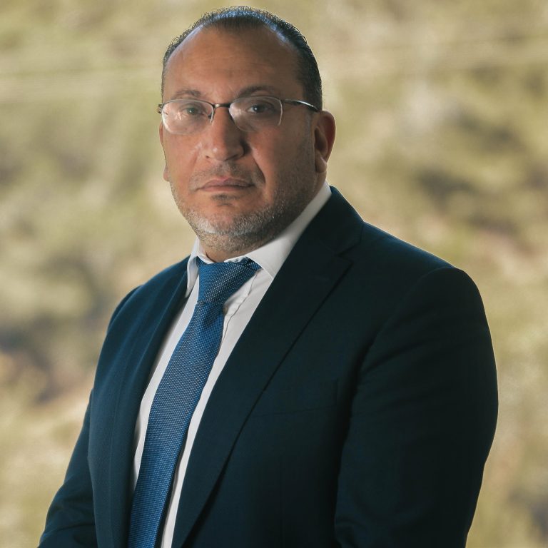 الناشط السياسي والاجتماعي رمزي بو خالد: الانتخابات البلدية في حمانا رسالة سلام وتسامح