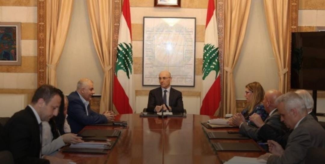 *وزير الداخلية التقى أعضاء مجلس إدارة هيئة إدارة السير*