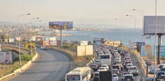 زحمة سير خانقة جداً من بيروت باتجاه محافظتي الجنوب والنبطية