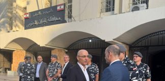 وصول رئيس الجمهورية جوزاف عون ووزير الداخلية أحمد الحجار إلى سراي صيدا قبيل انطلاق الانتخابات البلدية والاختيارية في محافظتي الجنوب والنبطية.