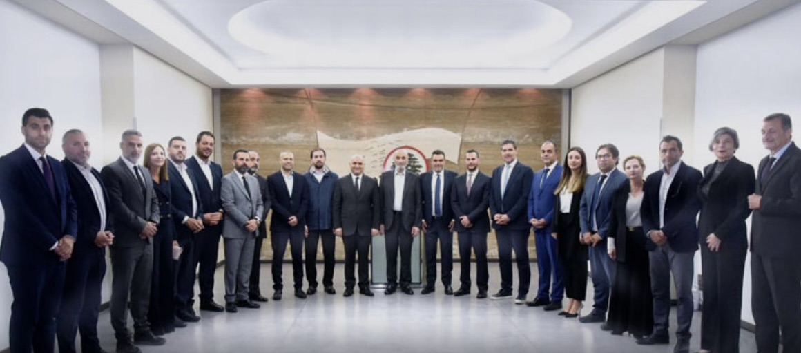 *جعجع التقى المجلس البلدي المنتخب في جونيه برئاسة افرام*