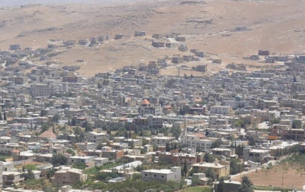 *(معلومات متداولة ) العثور على مقبرة جماعية في جرود عرسال محلة عقبة المبيضة لخمس جثث محللة من قبل راعي في الجرد*